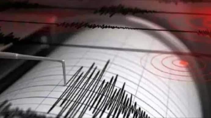 Indian’s Tremors in Delhi-NCR after earthquake in Afghanistan's image